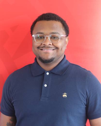 Shelby Tharpe Headshot