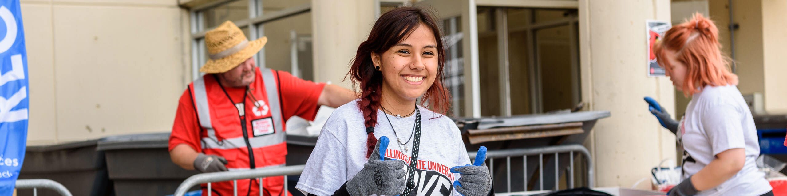 RA helps with Move-In.